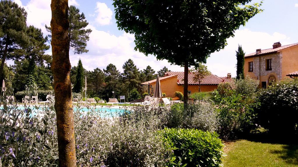 Apartments Borgo Toscano Gambassi Terme Bagian luar foto