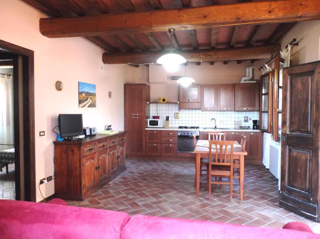 Apartments Borgo Toscano Gambassi Terme Ruang foto