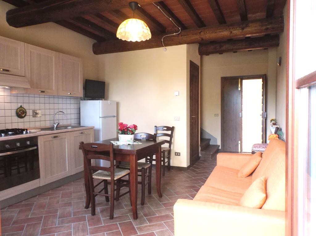 Apartments Borgo Toscano Gambassi Terme Ruang foto