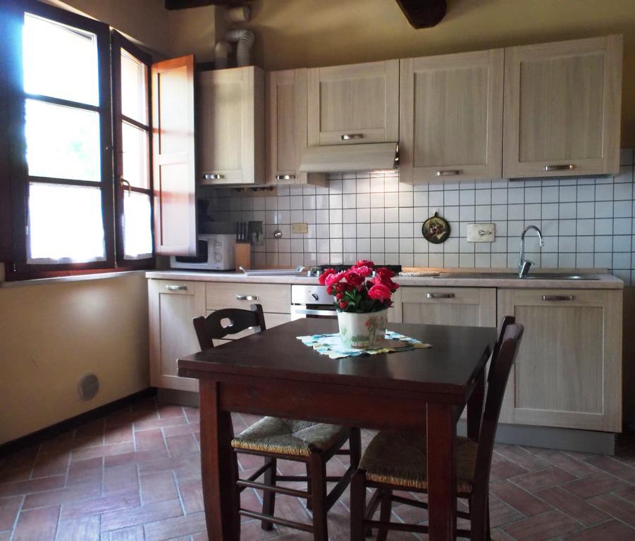 Apartments Borgo Toscano Gambassi Terme Ruang foto
