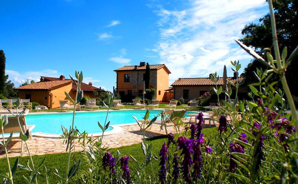 Apartments Borgo Toscano Gambassi Terme Bagian luar foto
