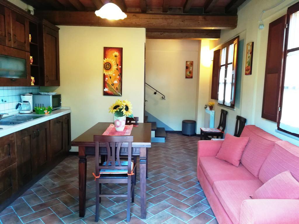 Apartments Borgo Toscano Gambassi Terme Bagian luar foto