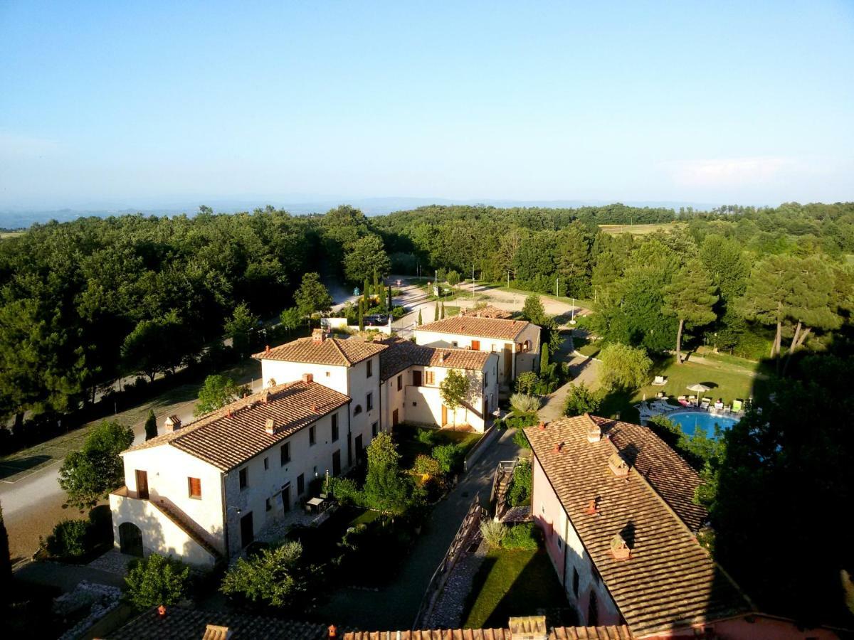 Apartments Borgo Toscano Gambassi Terme Bagian luar foto